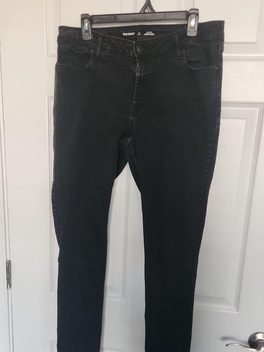 Old Navy Women's Black Skinny Jeans - Classic Slim Fit